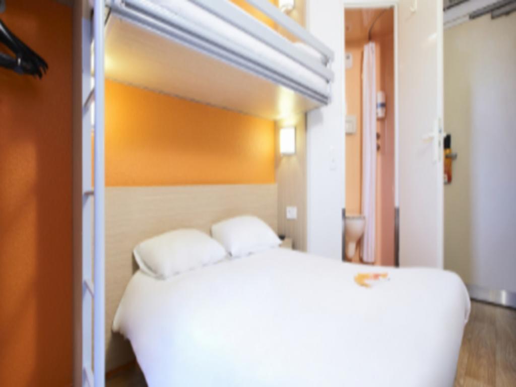Premiere Classe Auxerre Monéteau Quarto foto